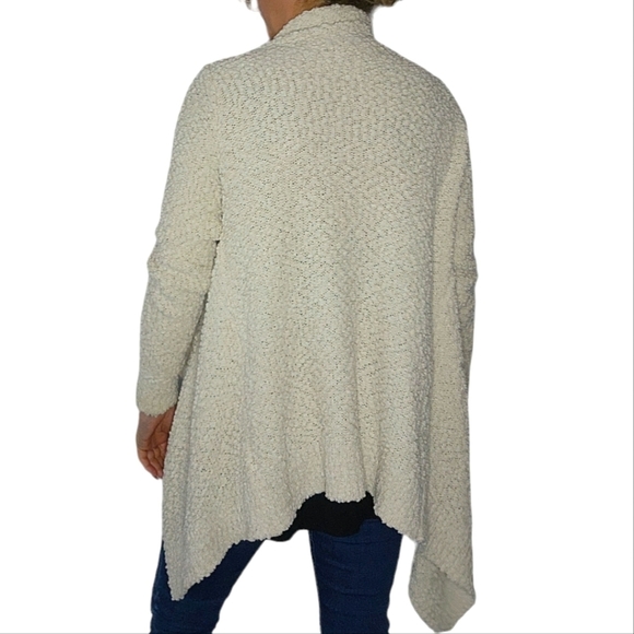 Adam Levine Open Knit Cardigan Creme Size Medium Long Sleeve - Picture 2 of 5